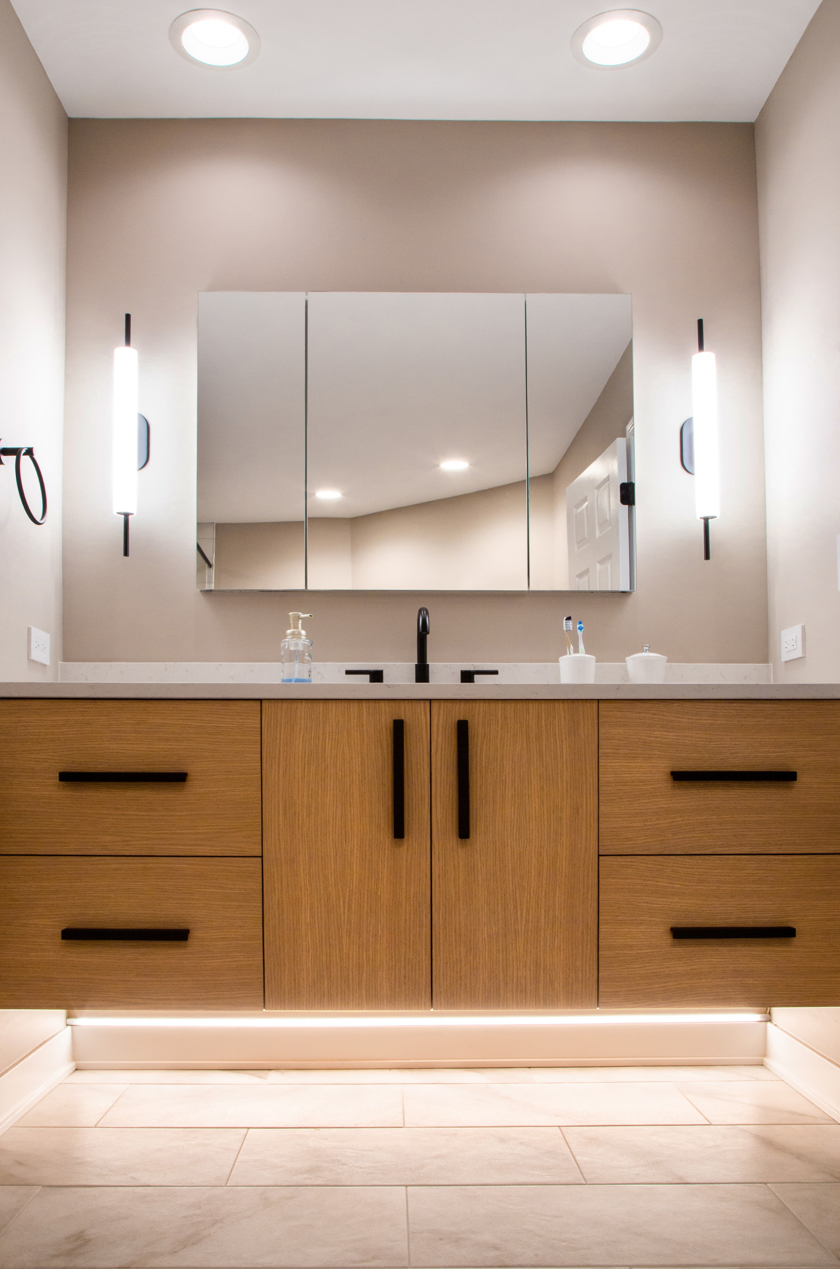 Arlington Heights Master Bathroom-4