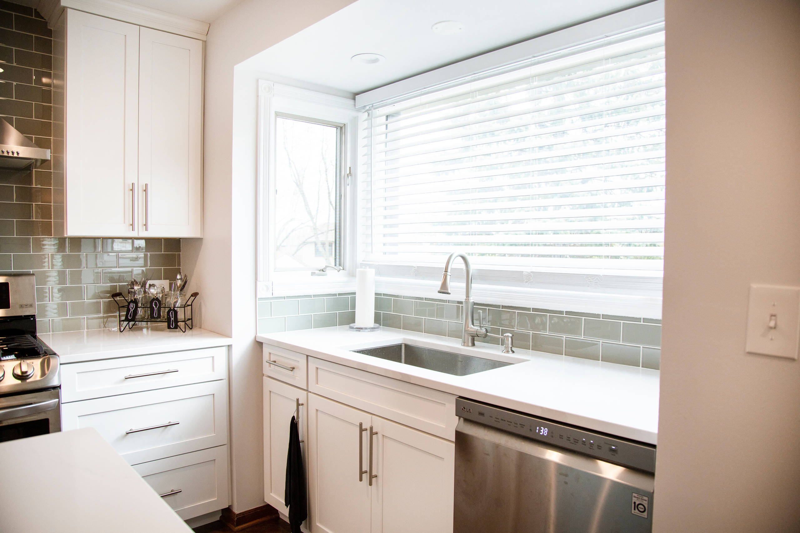 schaumburg-kitchen-ward-winning-homes-img~3851e5ce0caccf9d_14-1526-1-189650d