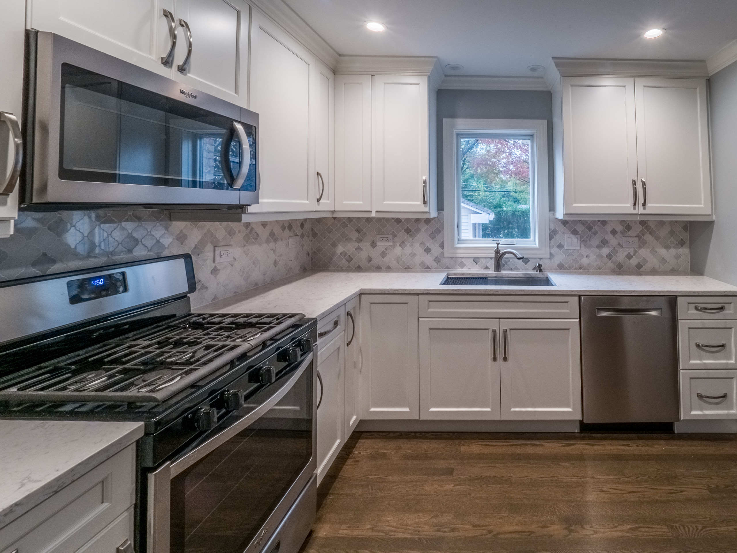 small-kitchen-huge-difference-ward-winning-homes-img~cde179b30dcd81f6_14-3252-1-daf1c4b