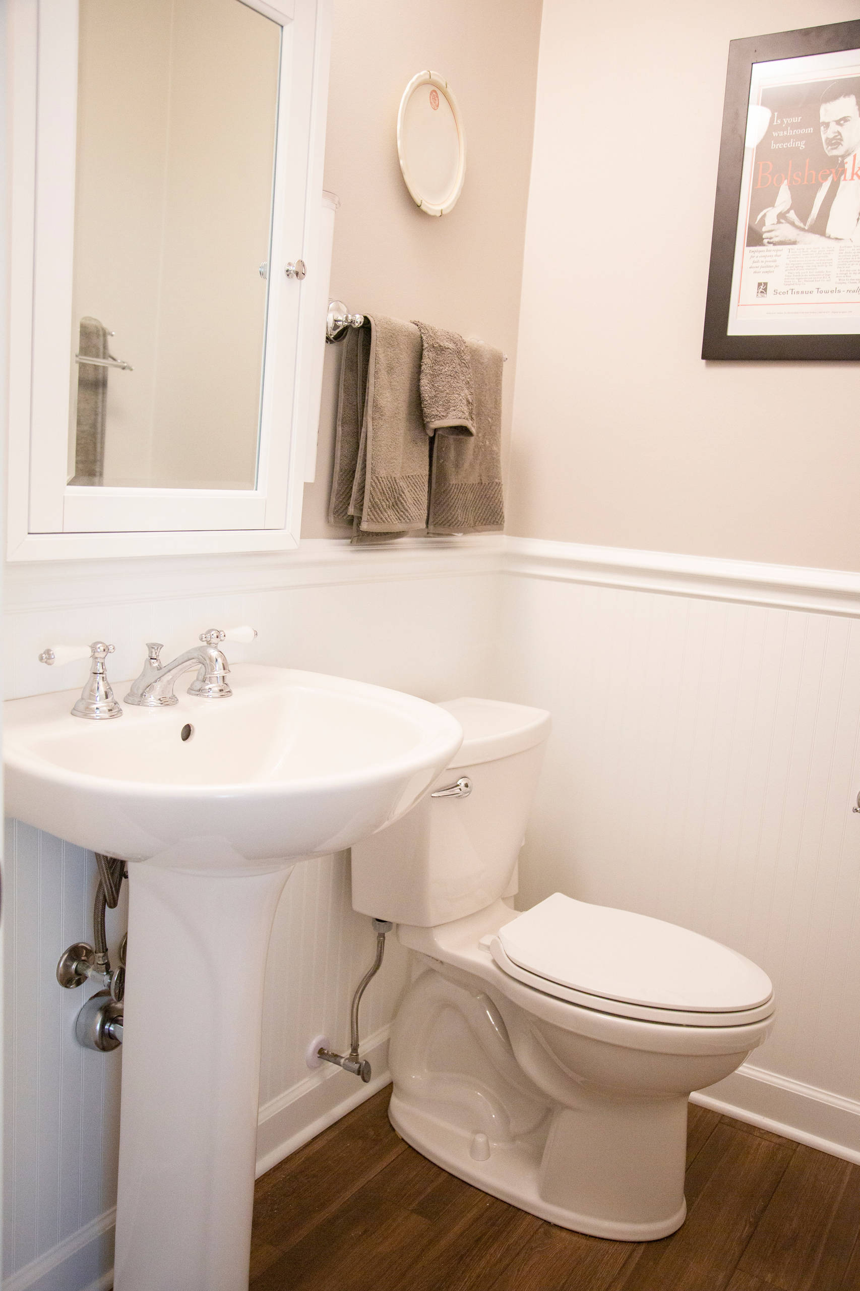 townhouse-kitchen-and-powder-room-update-ward-winning-homes-img~8cd187440cf14696_14-0449-1-faa216c